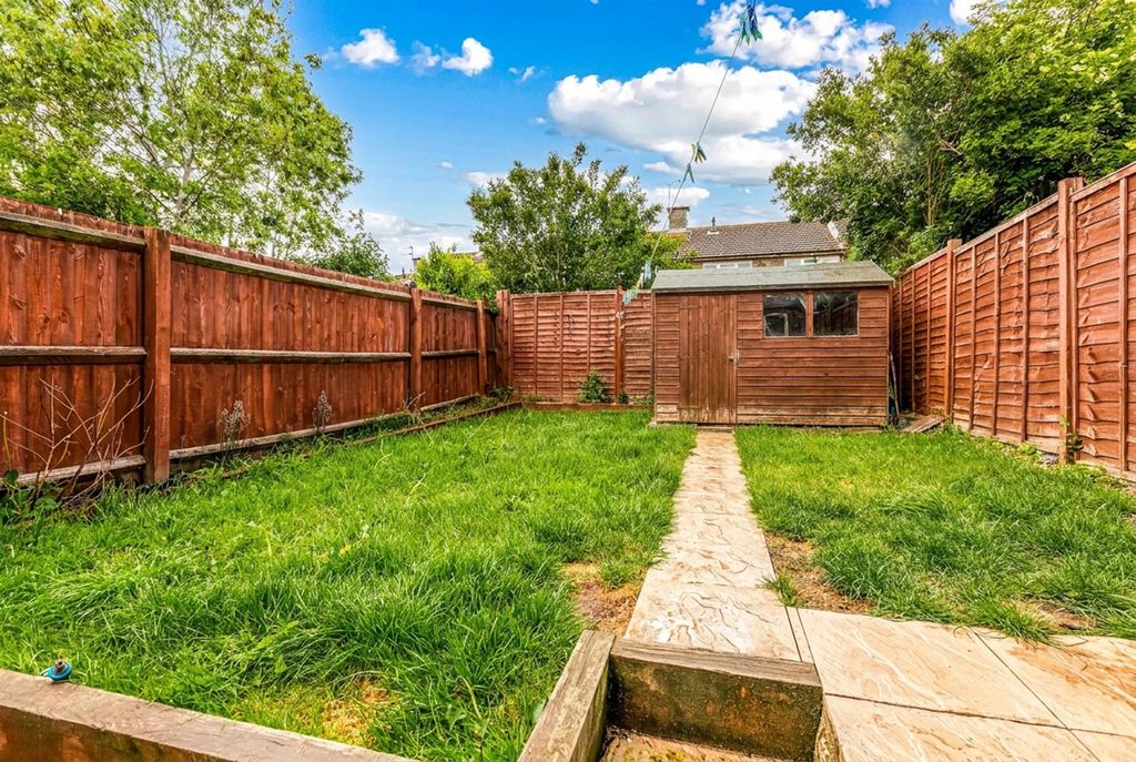 Property photo 3 of 14 Outside