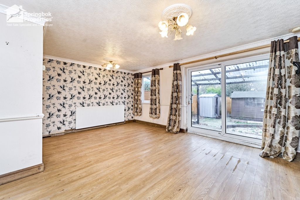 Property photo 2 of 16 Image 2