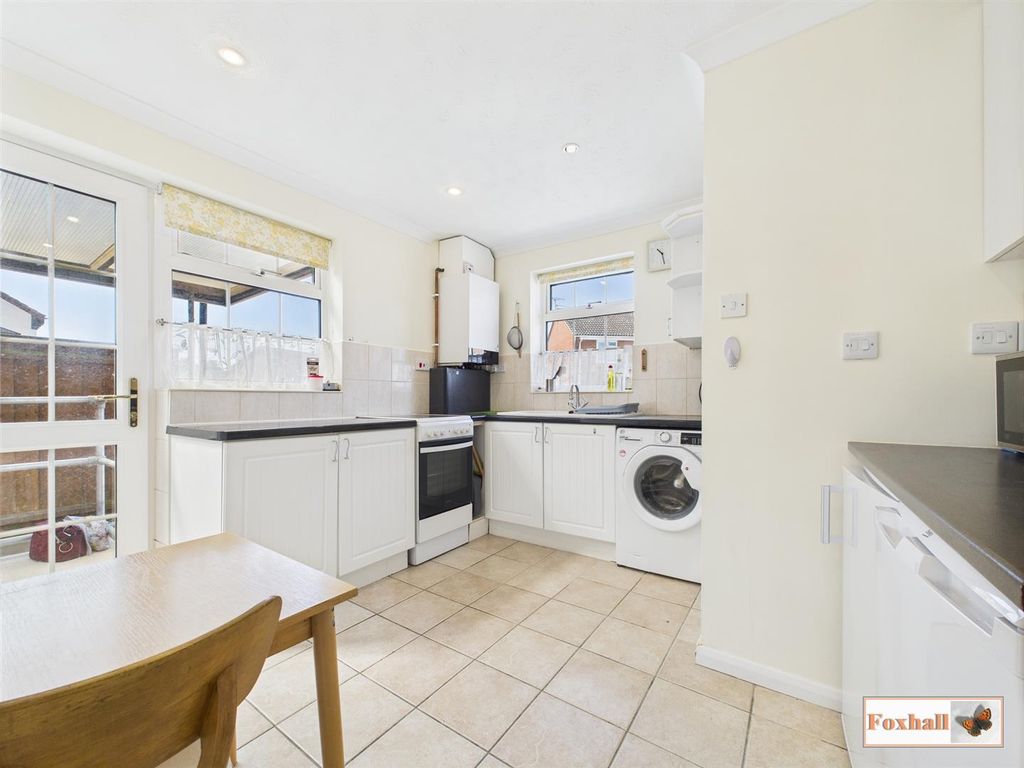 Property photo 2 of 15 Kitchen