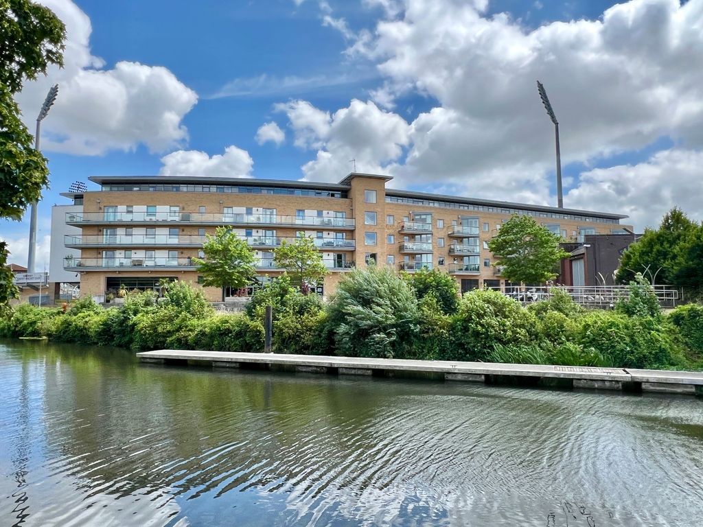 Property photo 1 of 26