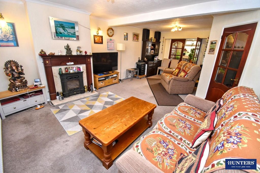 Property photo 2 of 19 Lounge-Dining Room