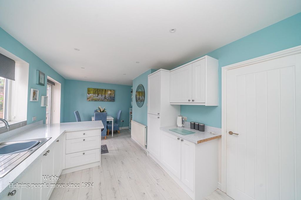 Property photo 3 of 26 Webbs-7.Jpg
