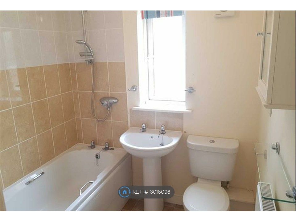 Property photo 2 of 5 Bathroom (Guidance Only)
