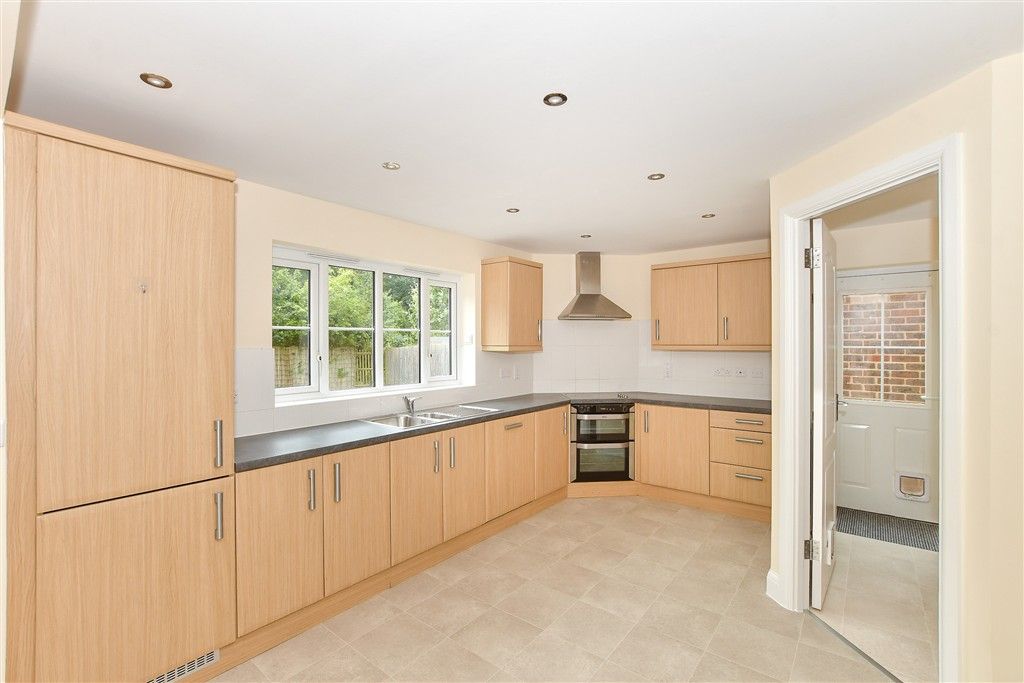 Property photo 2 of 16 Kitchen/Family Area