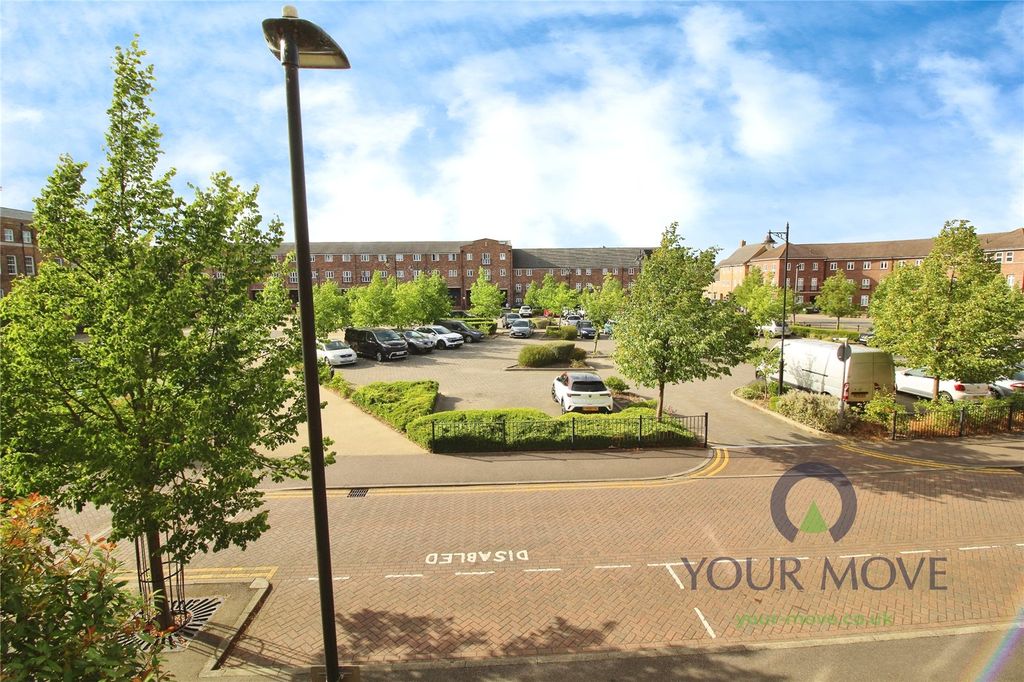 Property photo 1 of 15 View Beauvais Square