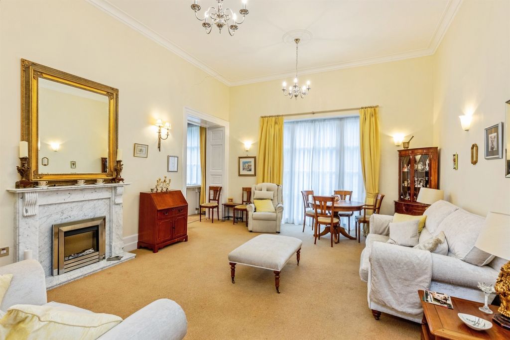 Property photo 3 of 24