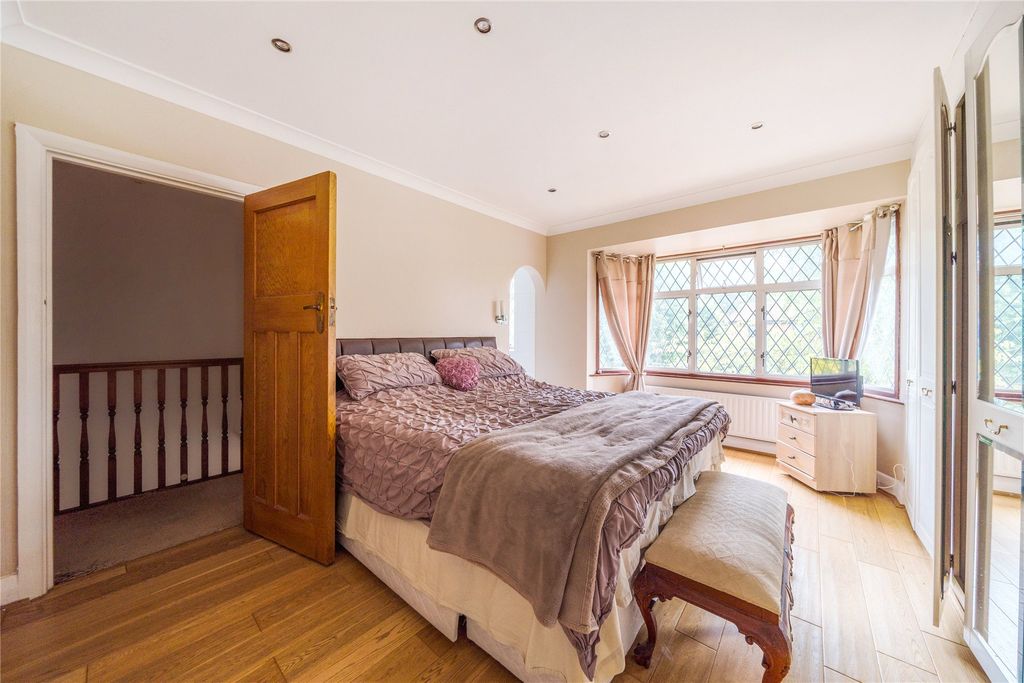 Additional image 16 of 5 bed detached house for saleWalton On Thames, Surrey KT12