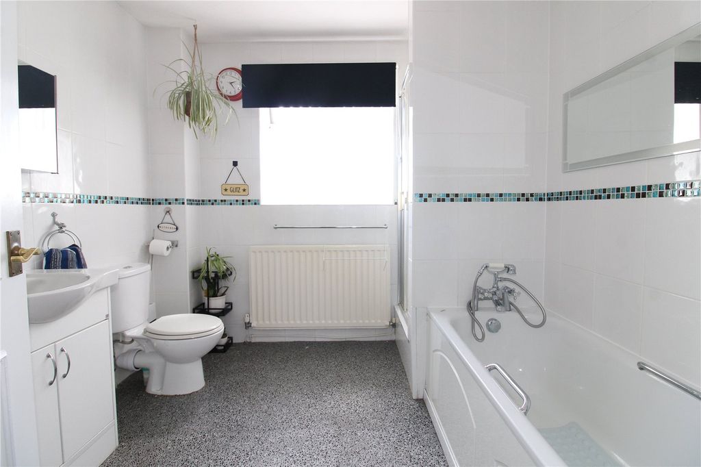 Additional image 10 of 5 bed detached house for saleThe Avenue, Fareham, Hampshire PO14