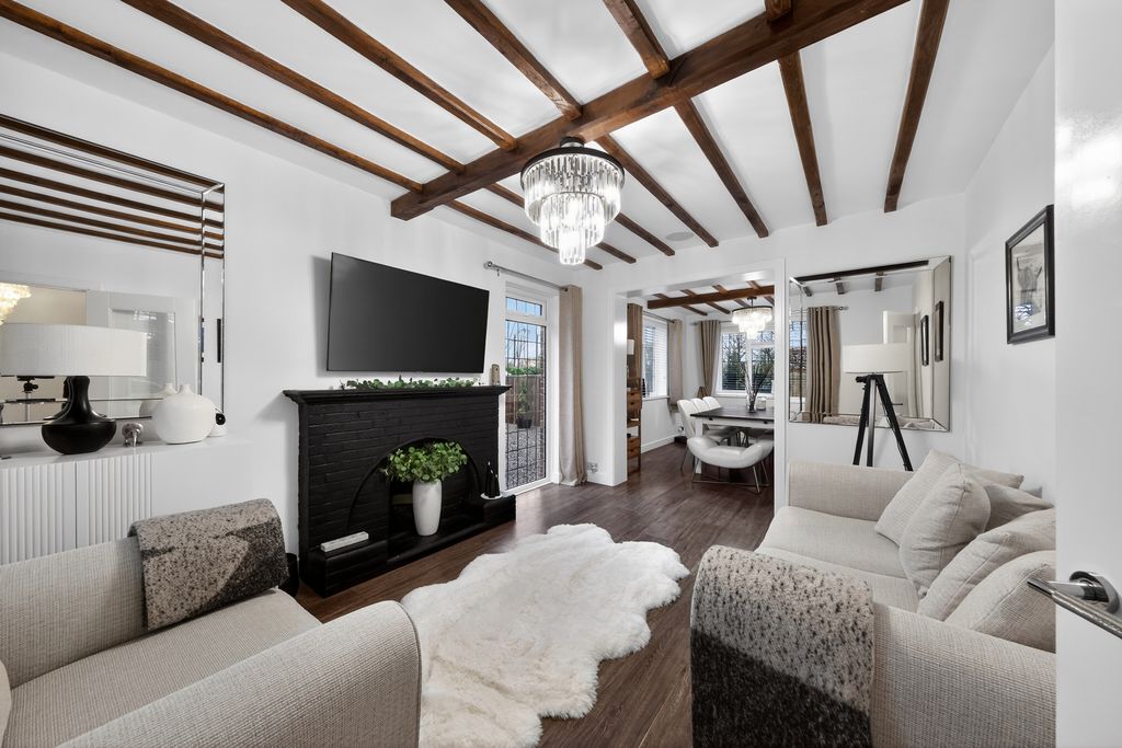 Property photo 3 of 22