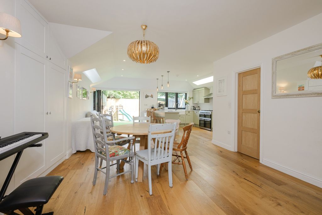 Property photo 3 of 16 Picture No. 03