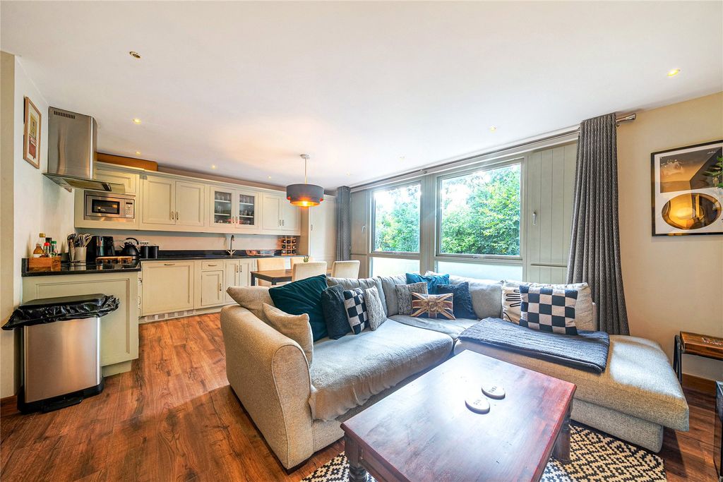 Property photo 1 of 12 Picture No. 36