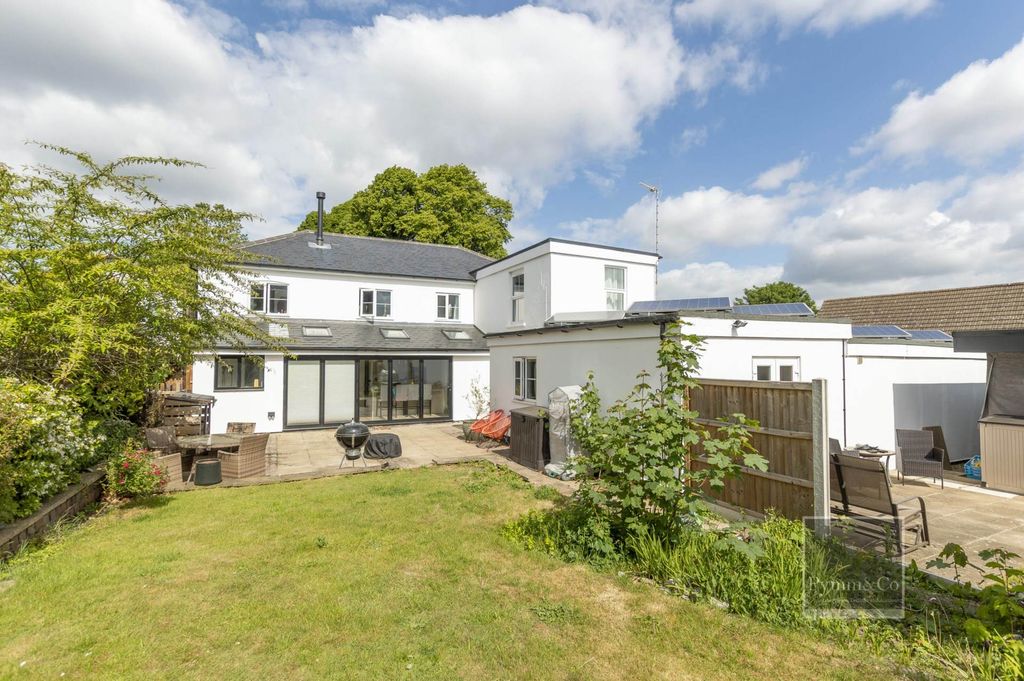 Property photo 1 of 30