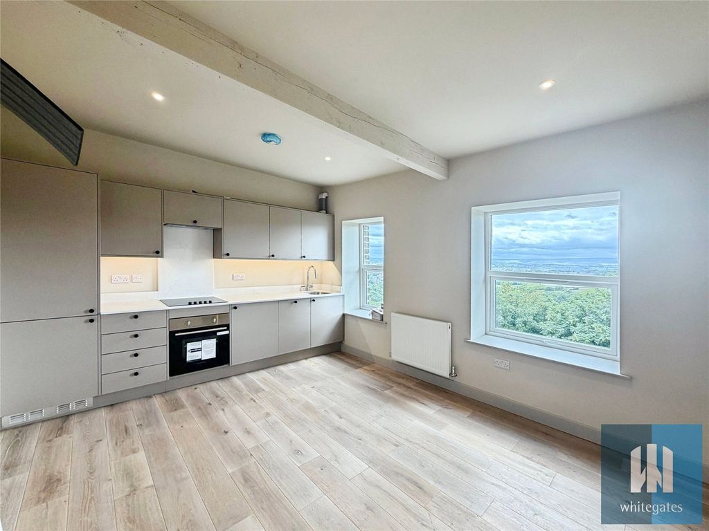 Property photo 1 of 10 Picture No. 02
