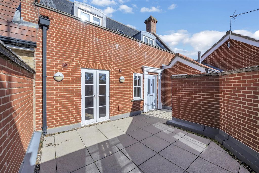 Property photo 1 of 19 Dcp_1260.Jpg