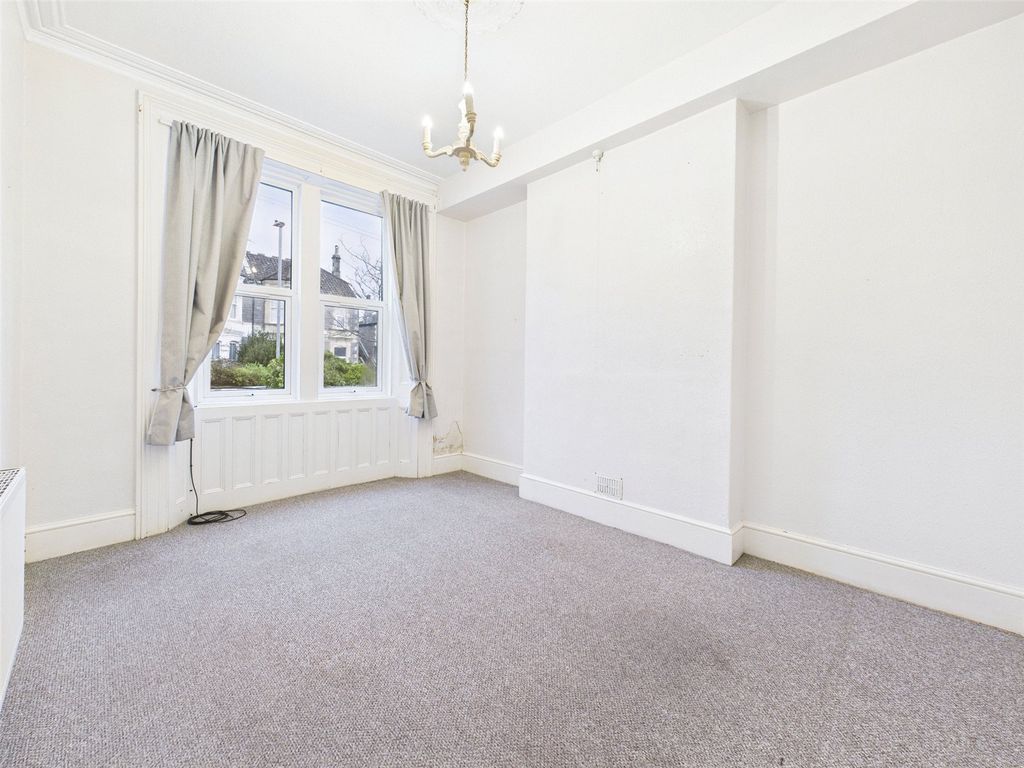 Property photo 3 of 9 Picture No. 07