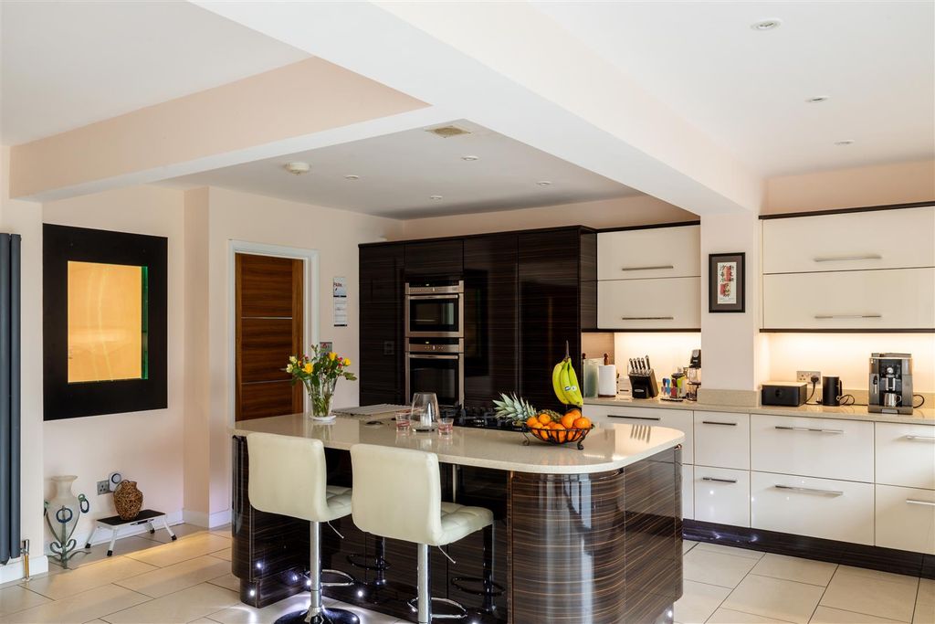 Additional image 4 of 6 bed detached house for saleFurzefield Road, Reigate RH2