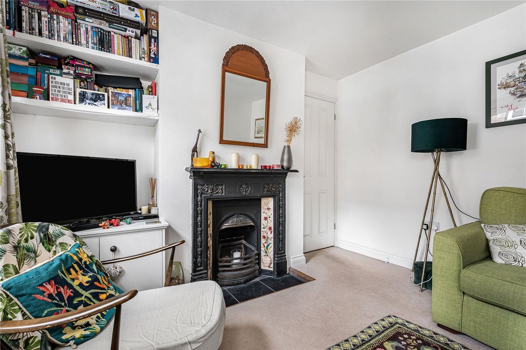 Property photo 3 of 16 Picture No. 07