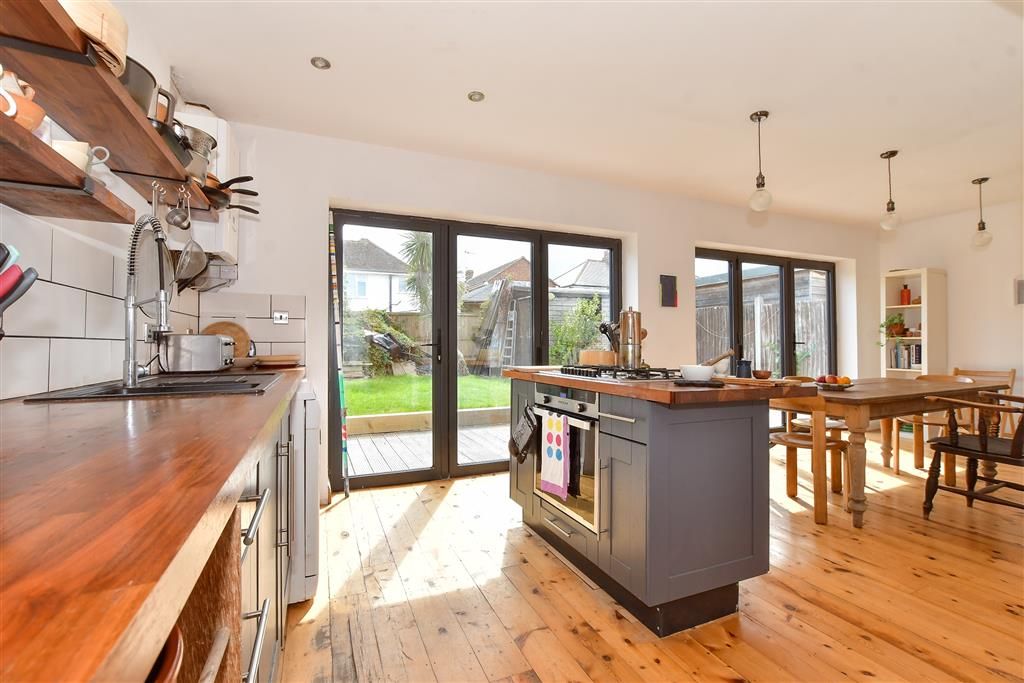 Property photo 2 of 19 Kitchen/Diner