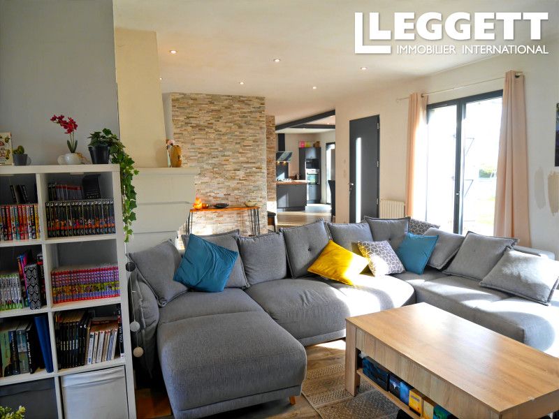 Property photo 3 of 10