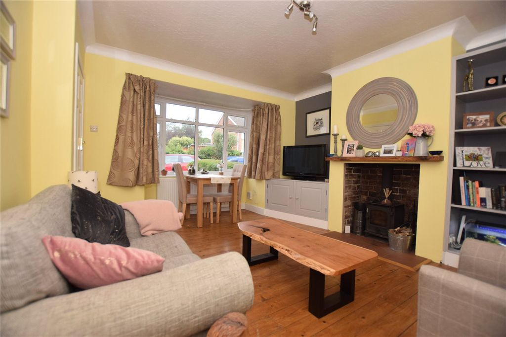 Property photo 2 of 8 Picture No. 05