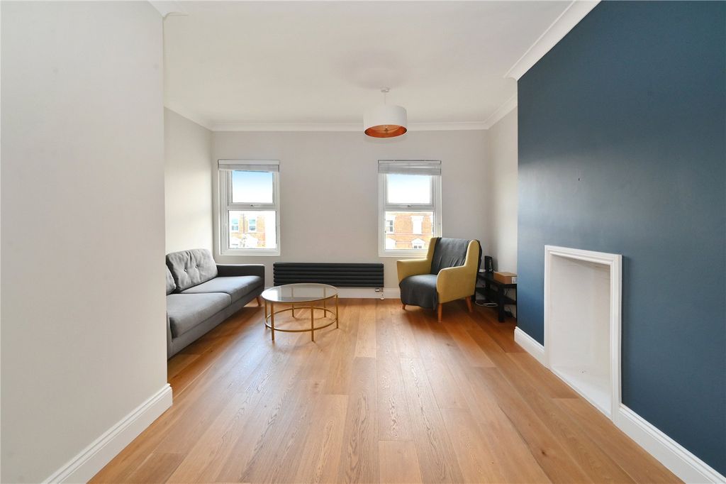 Property photo 1 of 11 Picture No. 02