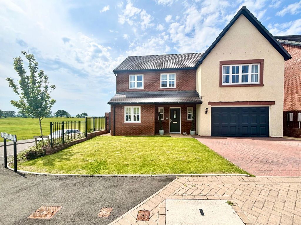 Property photo 1 of 45