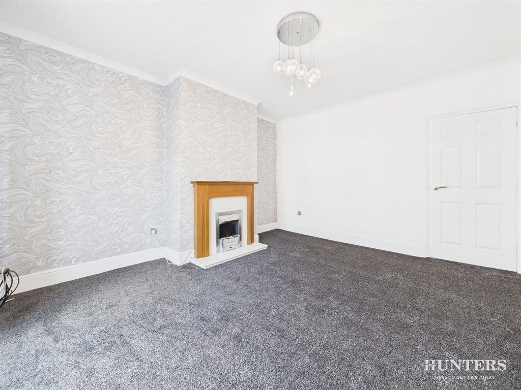 Property photo 3 of 23 Cam03792G0-Pr0273-Still002.Jpg