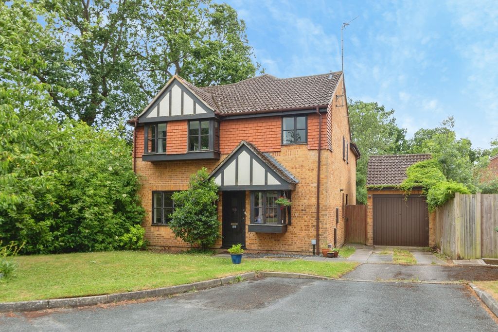 Property photo 1 of 17 Pbox-Img.Jpg