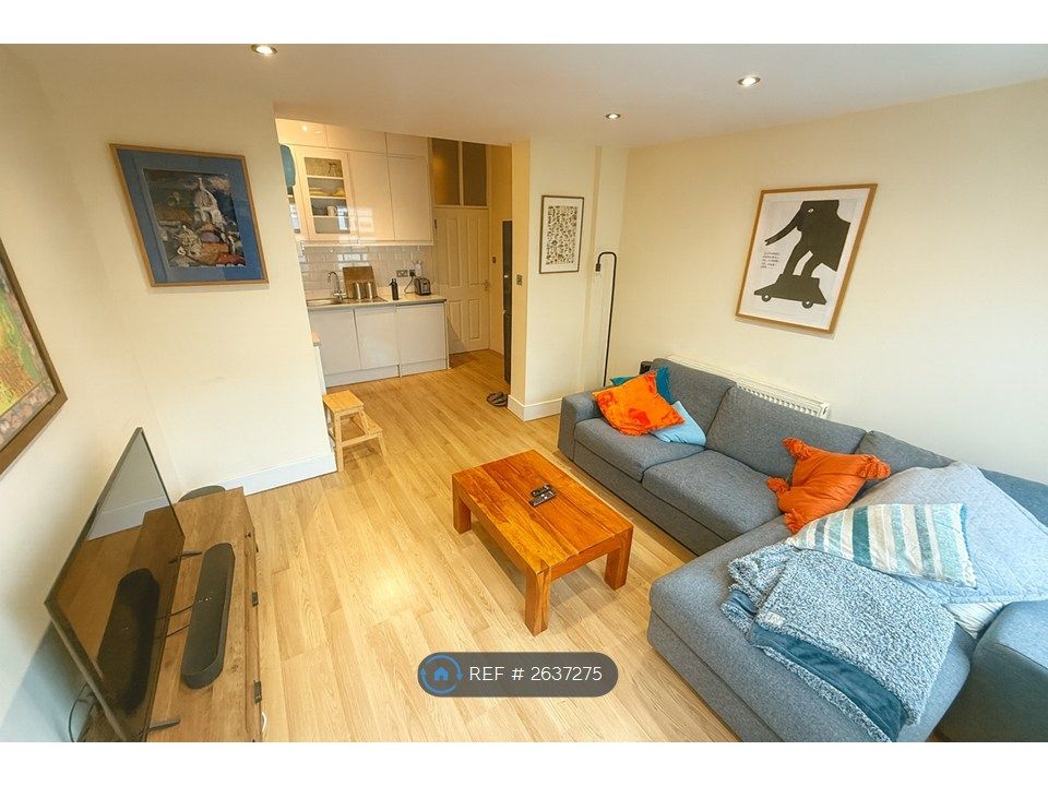 Property photo 1 of 4