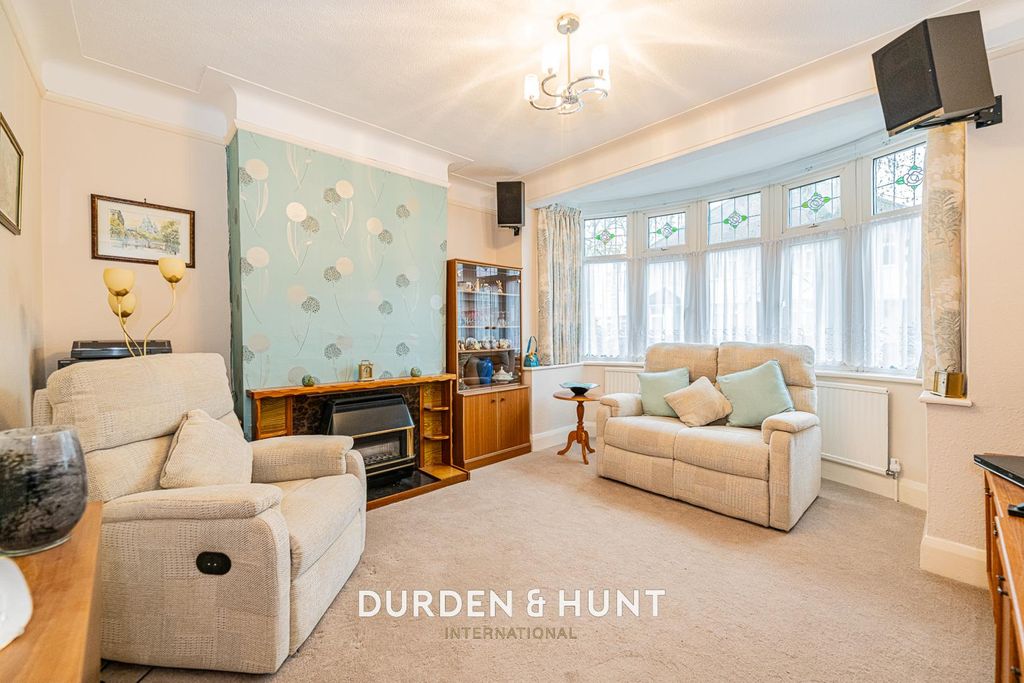 Property photo 2 of 25 Salters-9.Jpg