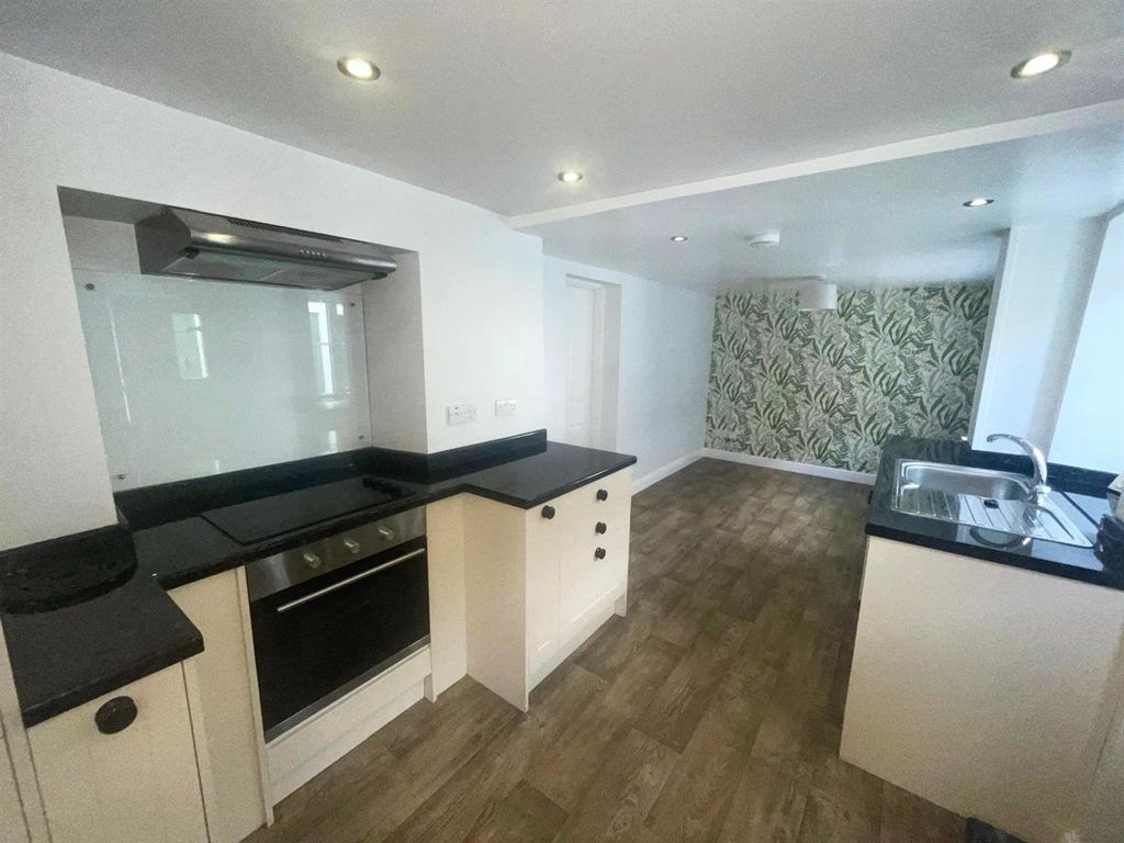 Property photo 2 of 9 Picture No. 07