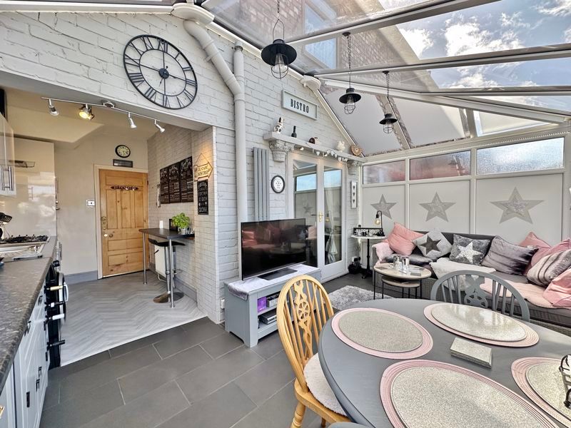 Property photo 3 of 23 Photo 4