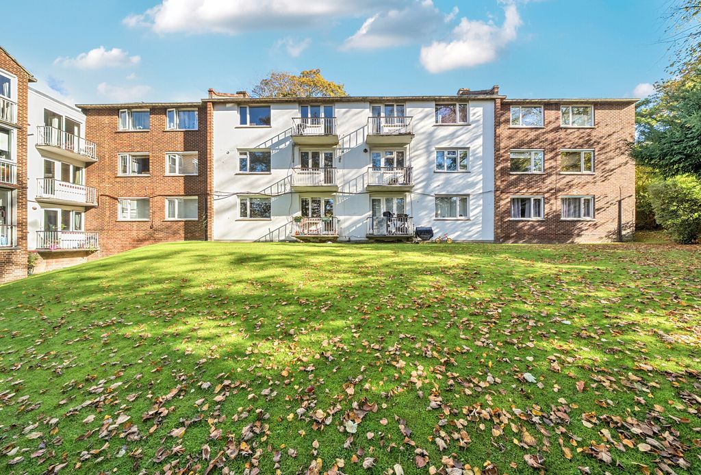 Property photo 1 of 14 Communal Grounds