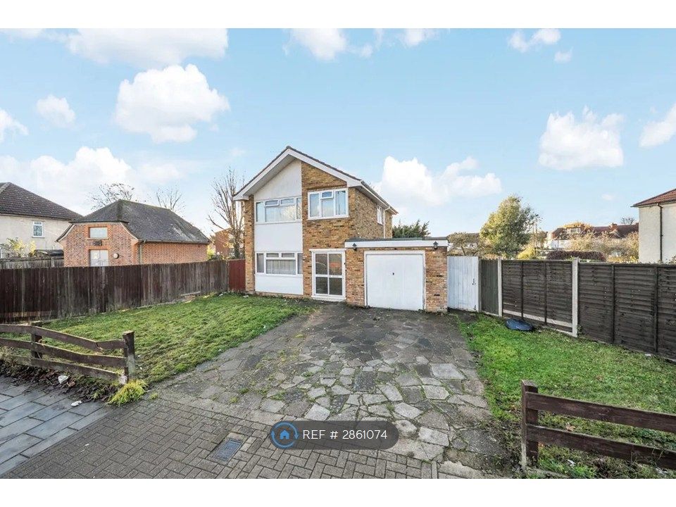 Property photo 1 of 17 Front Outside