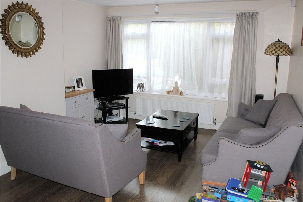 Property photo 3 of 12 Picture No. 08