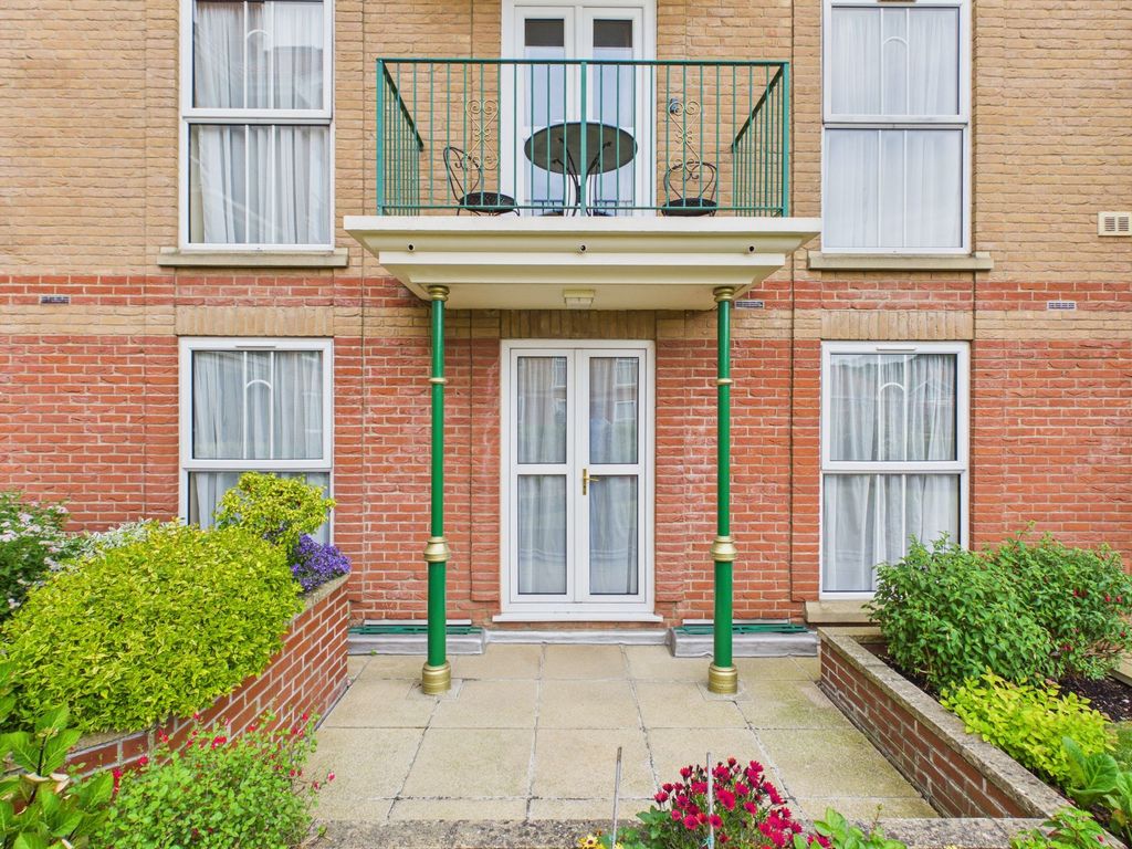 Property photo 1 of 26