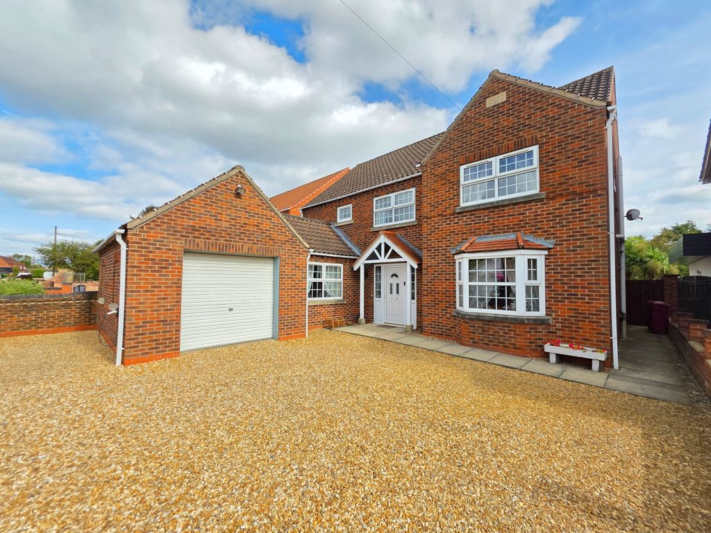 Property photo 1 of 34