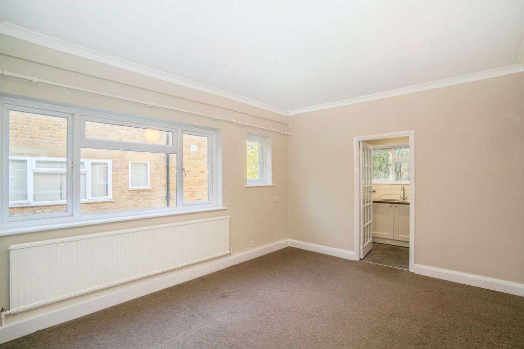 Property photo 2 of 7 Picture No. 02