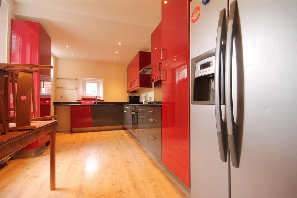 Property photo 1 of 9 2511.Jpg
