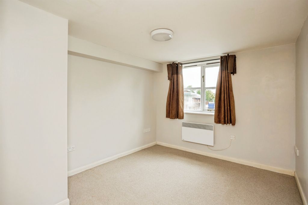 Additional image 11 of 1 bed flat for saleSt. Annes Close, Oakham LE15