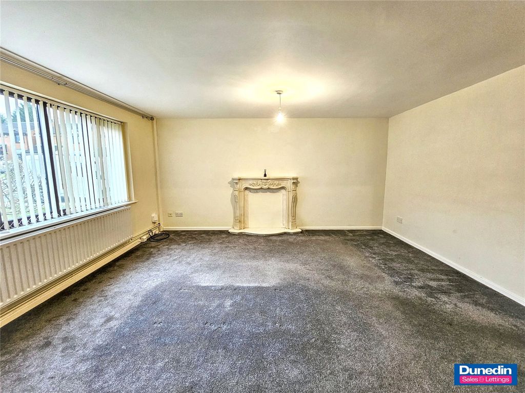 Property photo 3 of 14 Picture No. 15