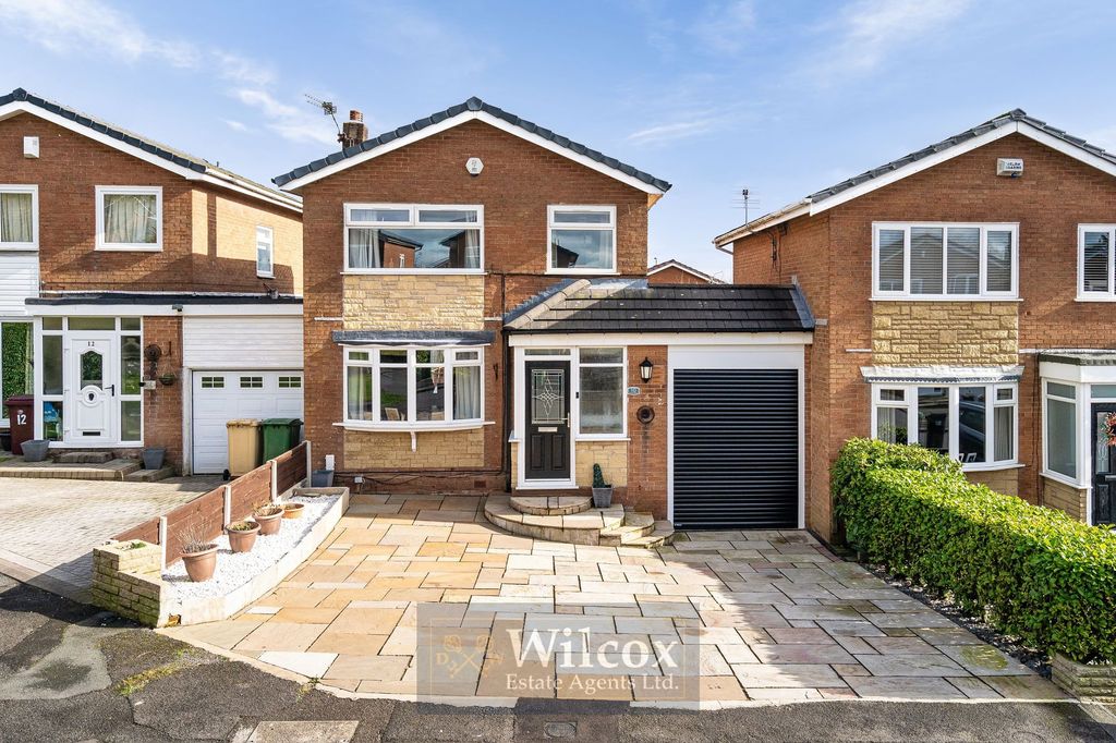 Property photo 1 of 24