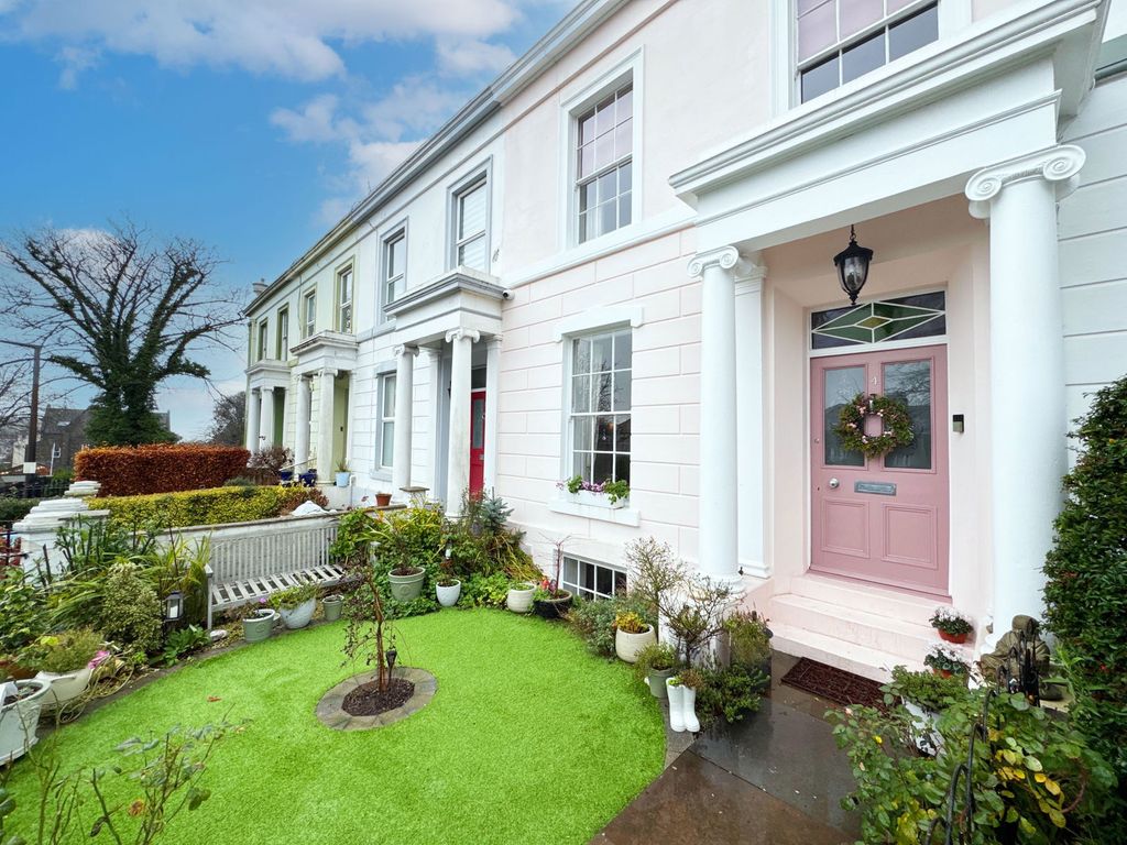 Property photo 1 of 25