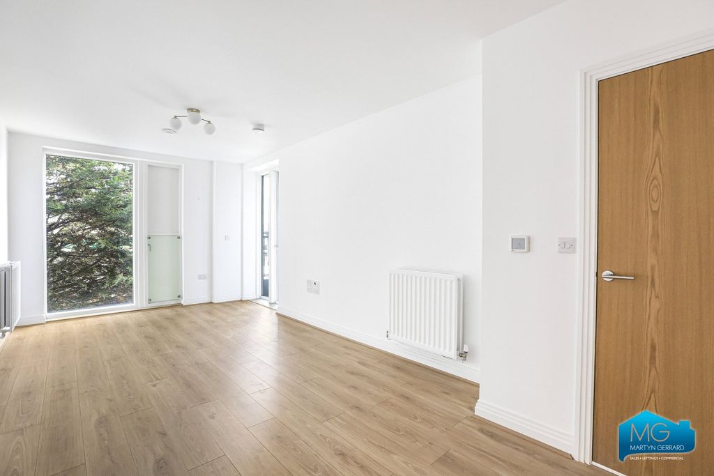 Property photo 3 of 13 Picture No. 09