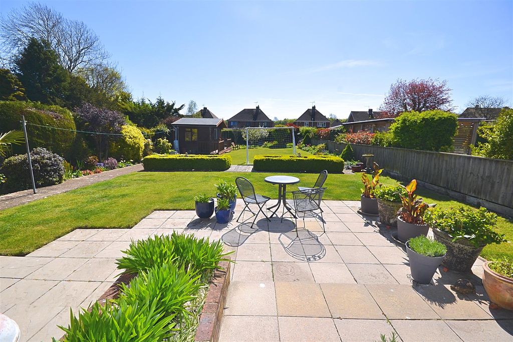 Property photo 3 of 42 51 (1).Png