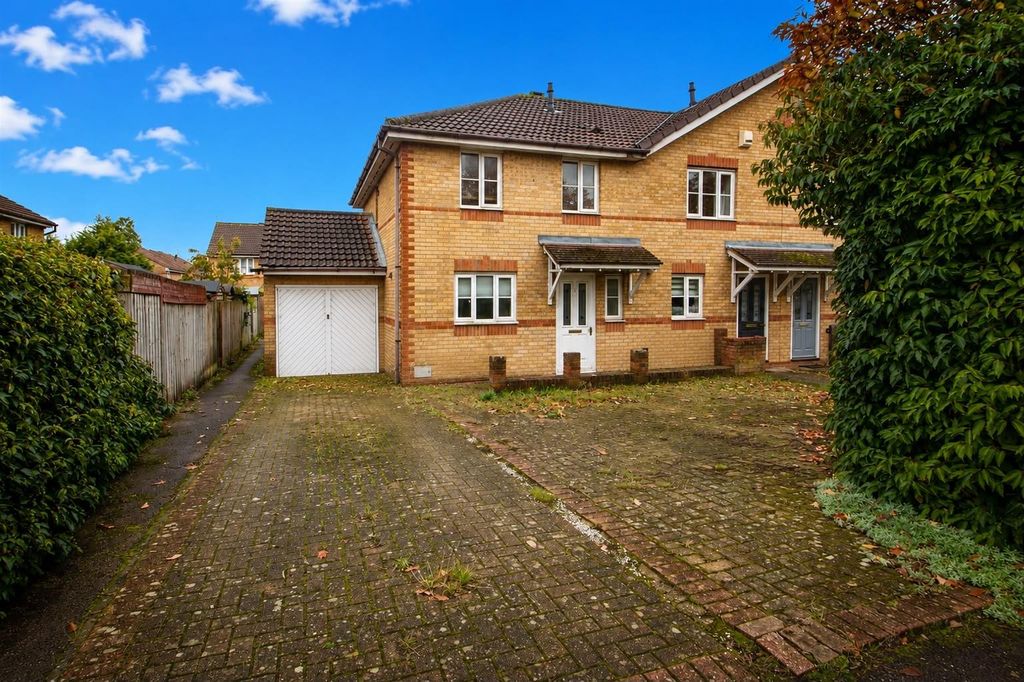 Property photo 1 of 9 16Ecca21-3288-4A80-9d53-B04Ff4Bfea81.Jpg