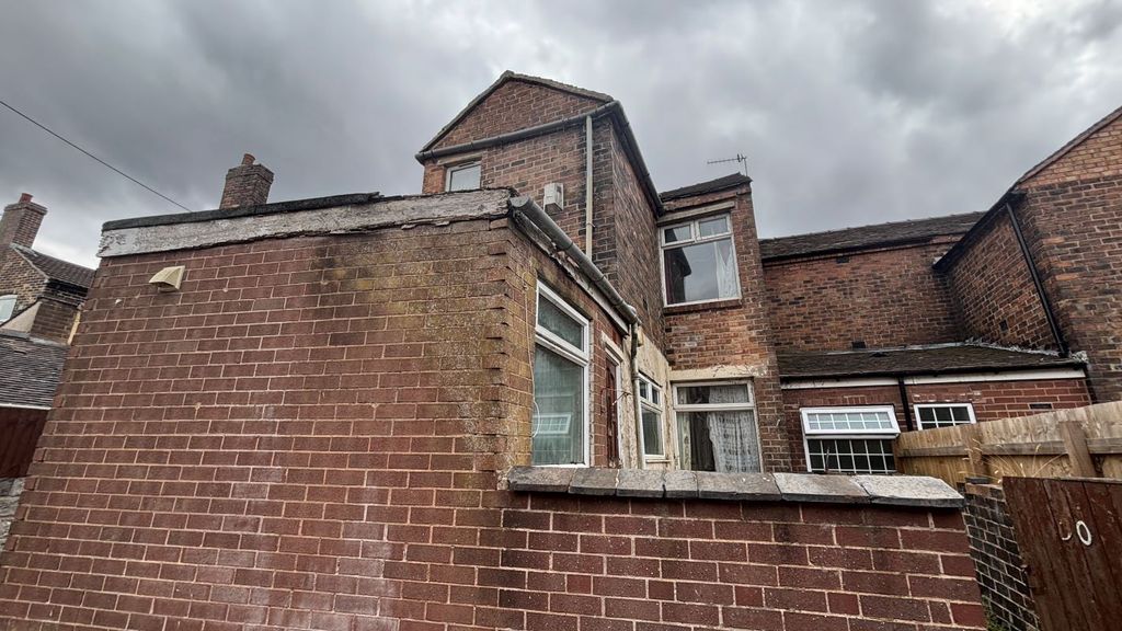 Property photo 3 of 3