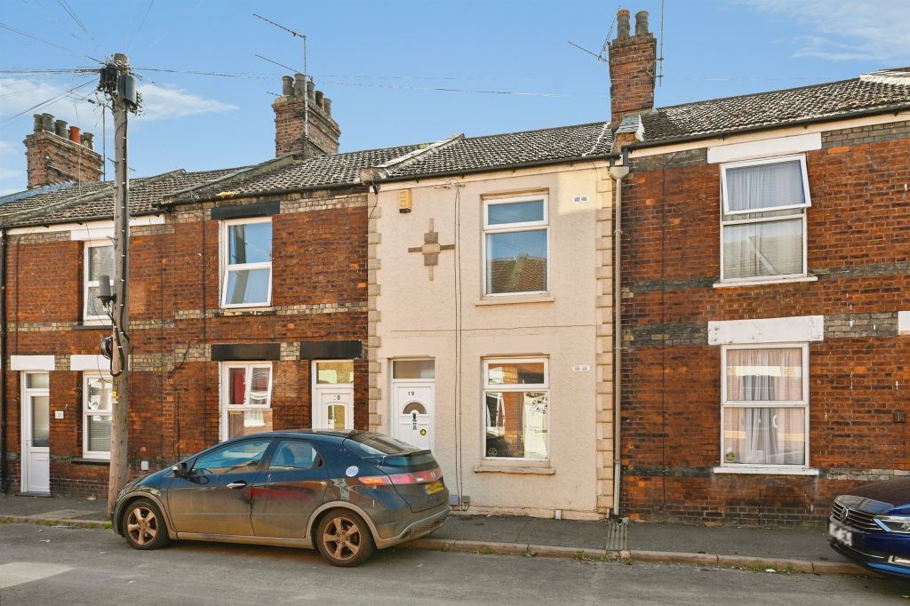 Property photo 1 of 16
