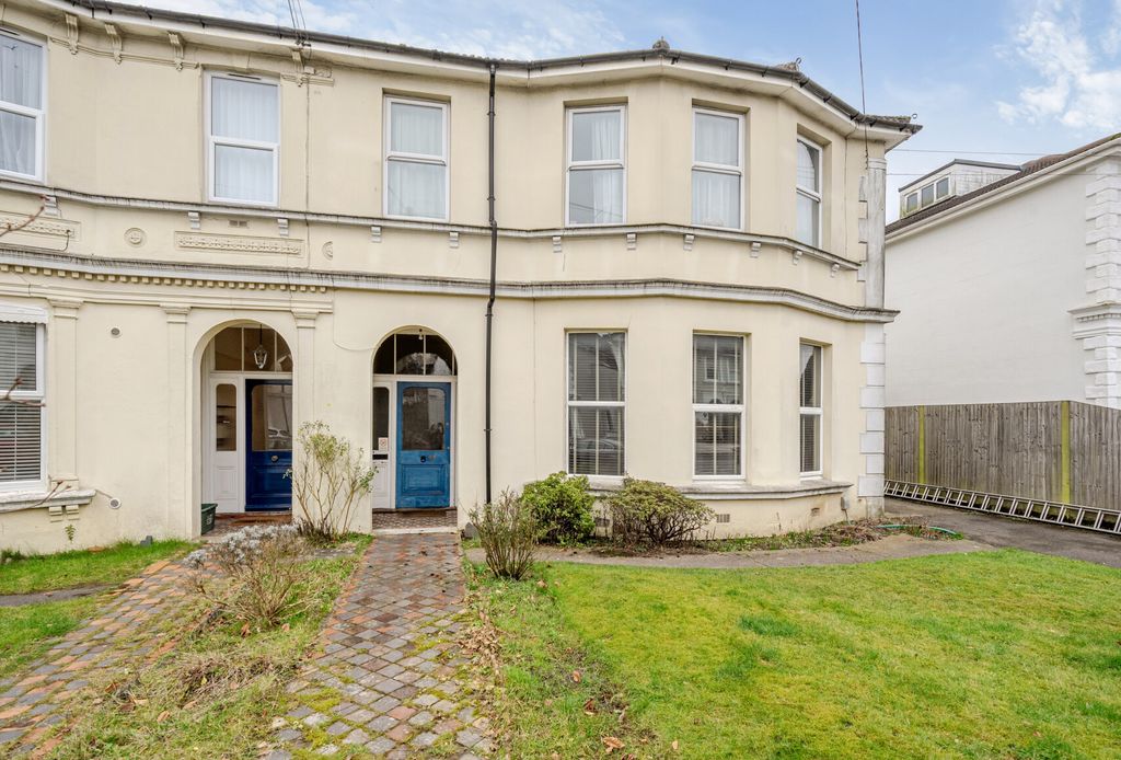 Property photo 3 of 10 1249353 (16).Jpg