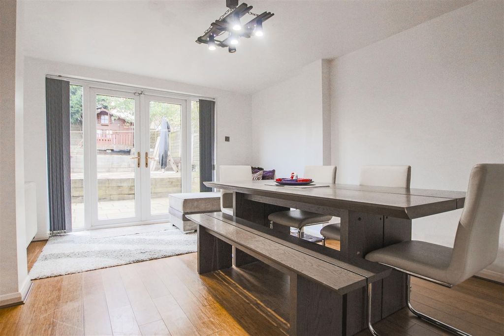 Property photo 3 of 29 2.Jpg